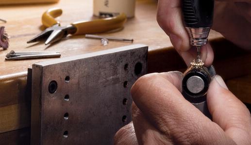Inside Our Jewelry Repair Process — What Really Happens Behind the Counter