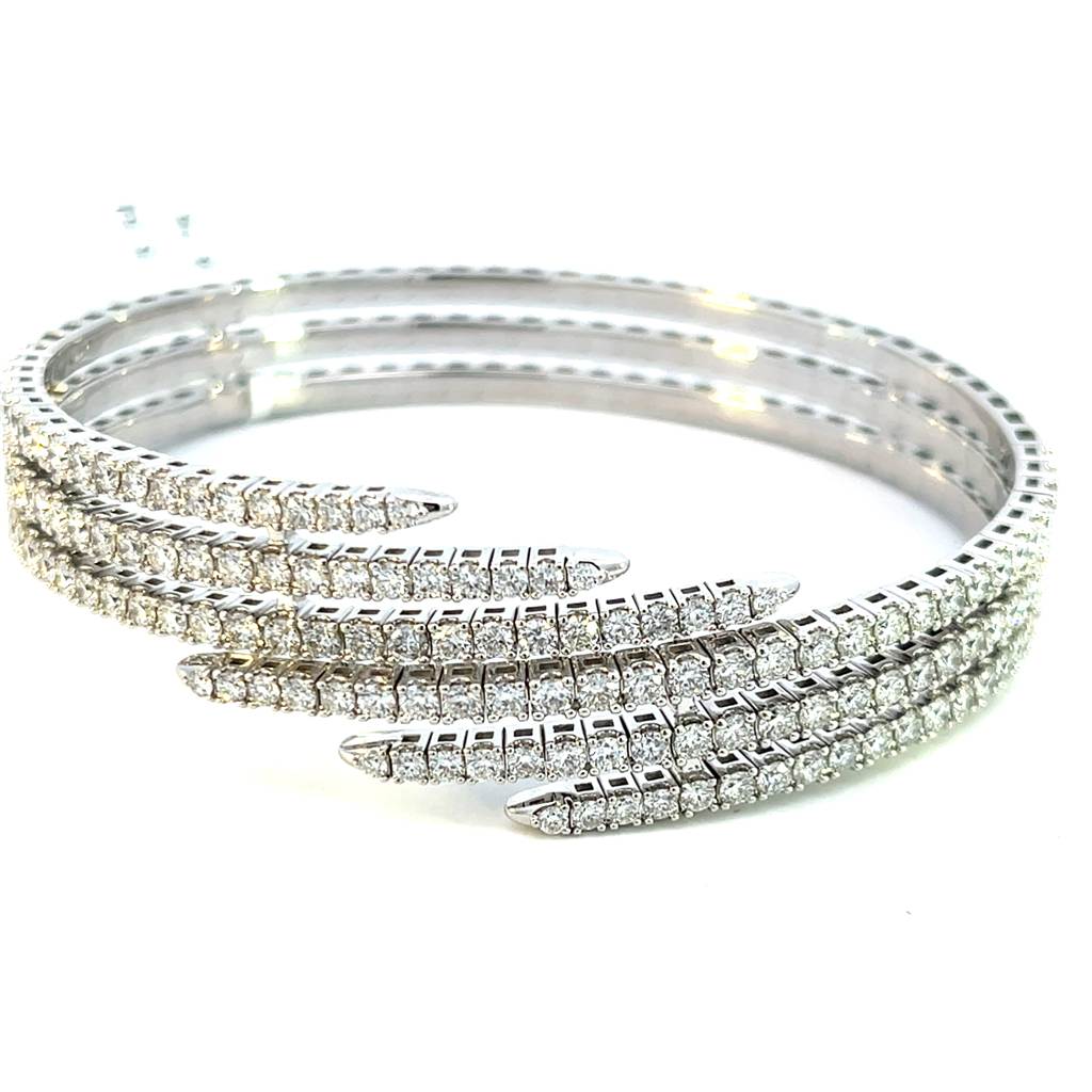 14K White Gold Diamond Bangle Bracelet